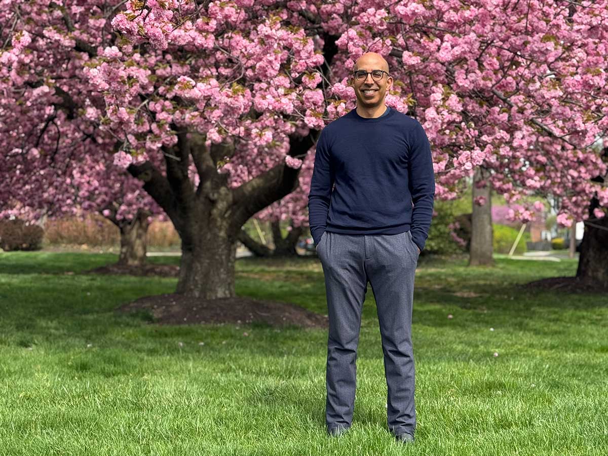 Dr. Manav Segal provides spring allergy tips